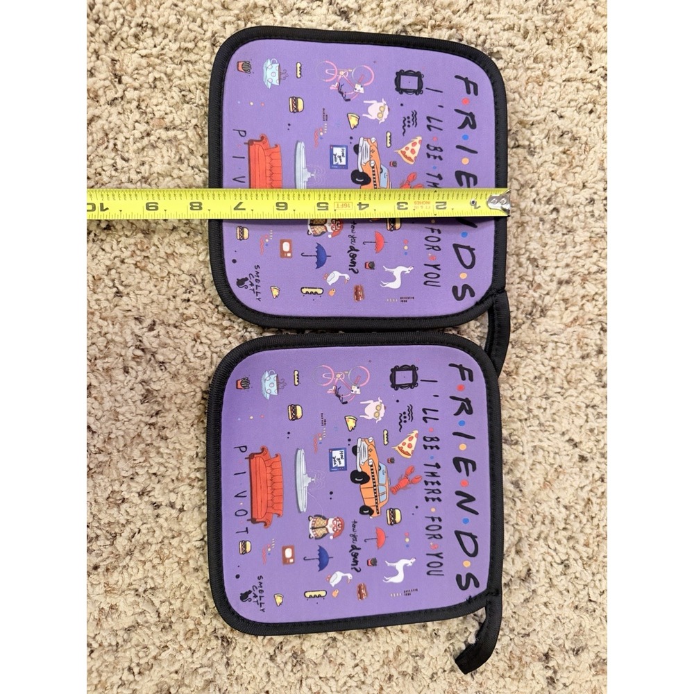 Friends TV Show Kitchen Set Oven Mitt 2 Pot Holders Crap Bag Pivot Purple - Picture 6 of 6